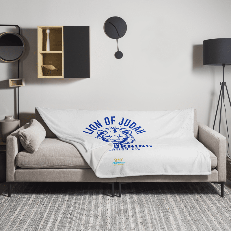 Lion of Judah is Returning  Blanket - blue