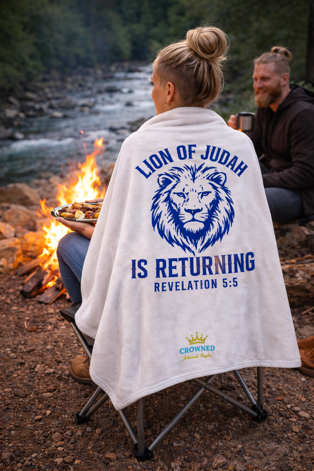 Lion of Judah is Returning  Blanket - blue