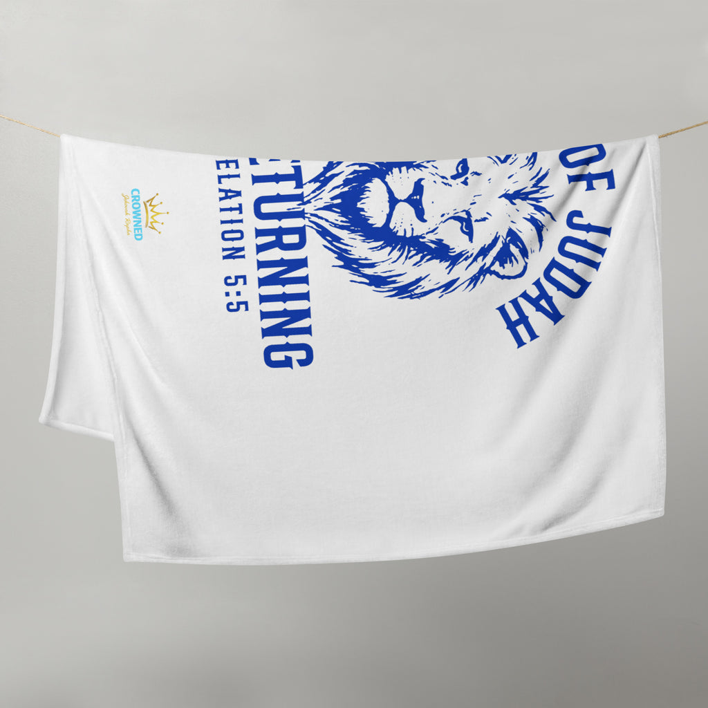 Lion of Judah is Returning  Blanket - blue
